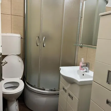 Hardy's * ベオグラード